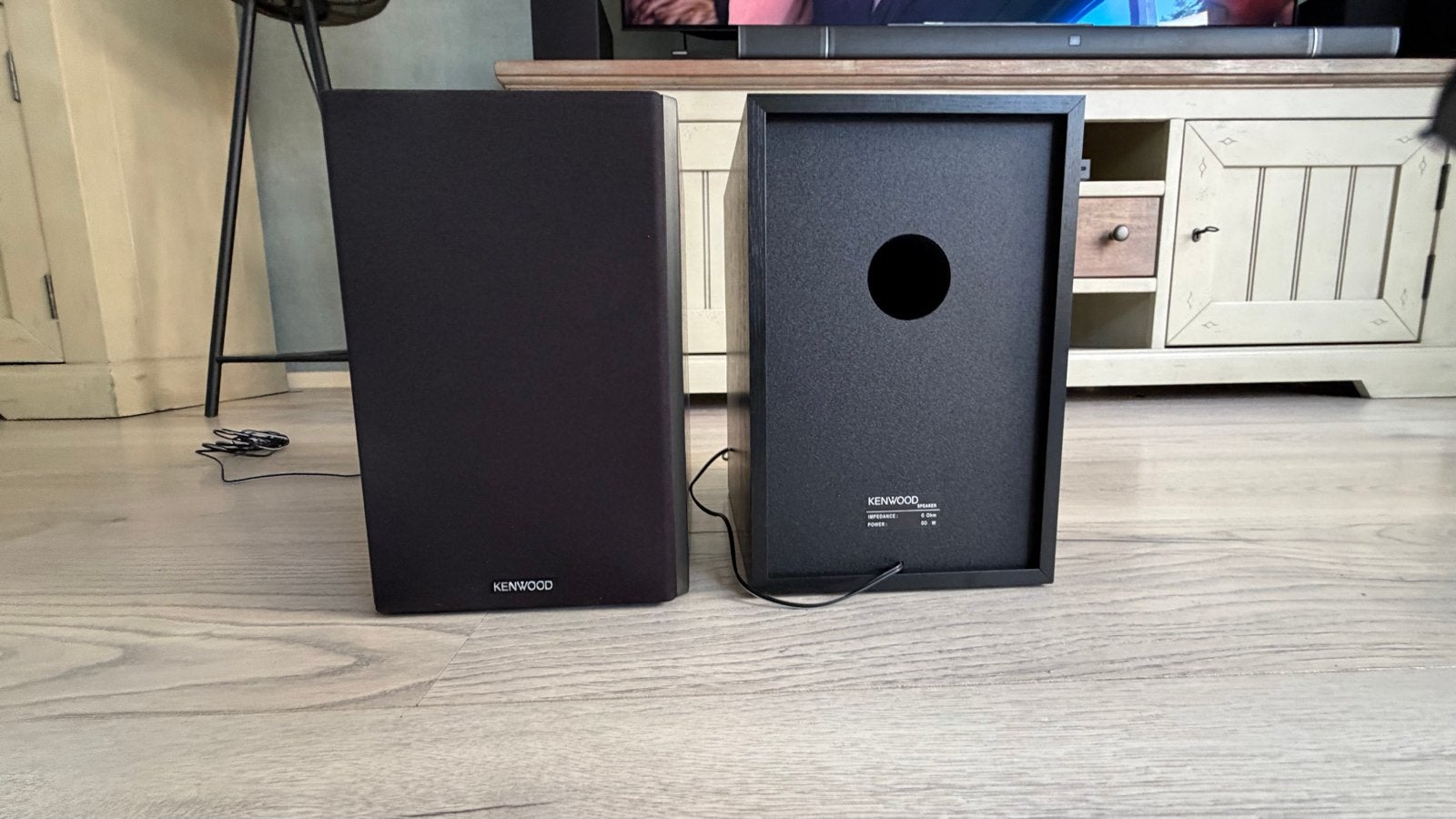 Kenwood Speakers (2 stuks) - 50W, 6 Ohm, Nieuw, Minder dan 60 watt, Front, Rear of Stereo speakers, Ophalen