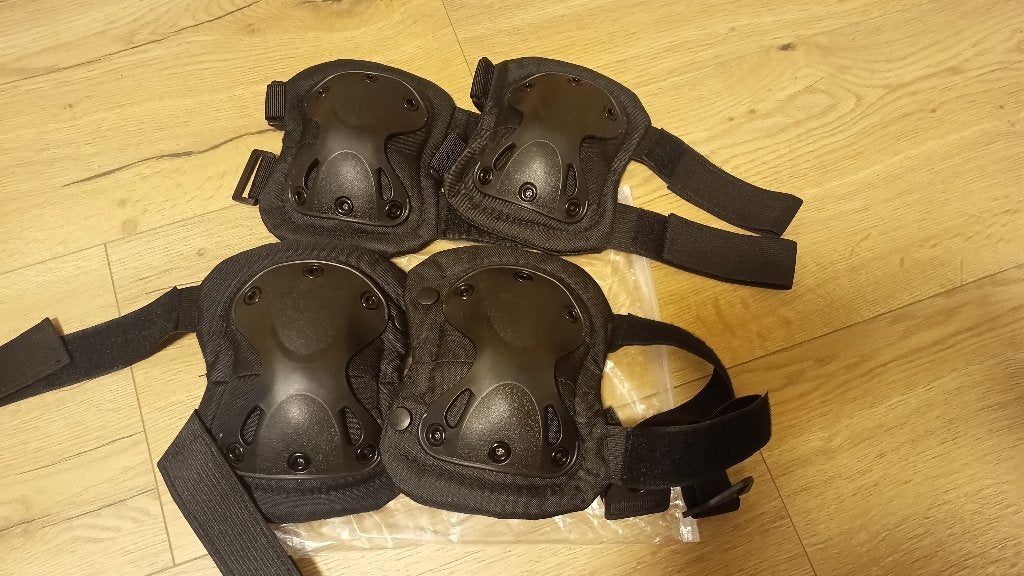 Knie- en elleboogbeschermers te koop, Ophalen of Verzenden, Nieuw, Bescherming