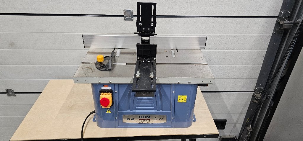 HBM 40 Hout freesmachine - Houtfreesmachine 230 Volt, Ophalen of Verzenden, Zo goed als nieuw, 1200 watt of meer, Overige typen