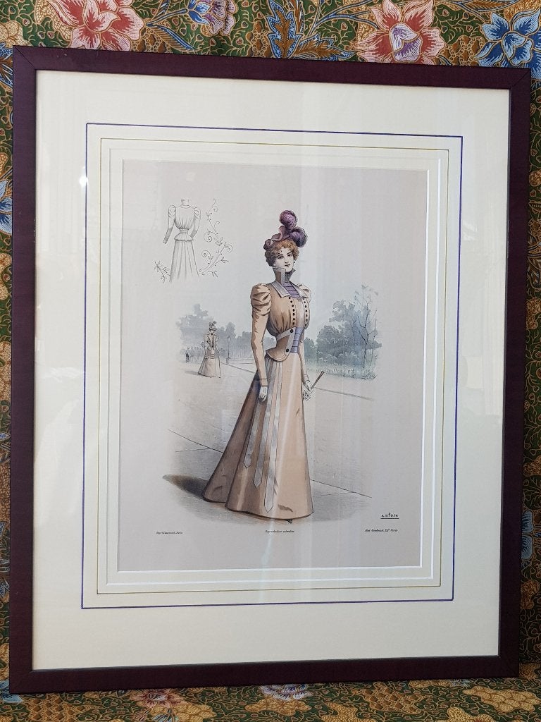 Grote antieke ingelijste mode gravure uit Frankrijk 57 cm., Antiek en Kunst, Ingelijst, Ophalen of Verzenden, Personages en Fantasiefiguren