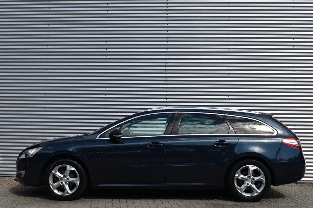 Peugeot 508 1.6 E-HDI BLUE LEASE / EXECUTIVE / AUTOMAAT / TR, Auto's, Euro 5, Gebruikt, 4 cilinders, Blauw
