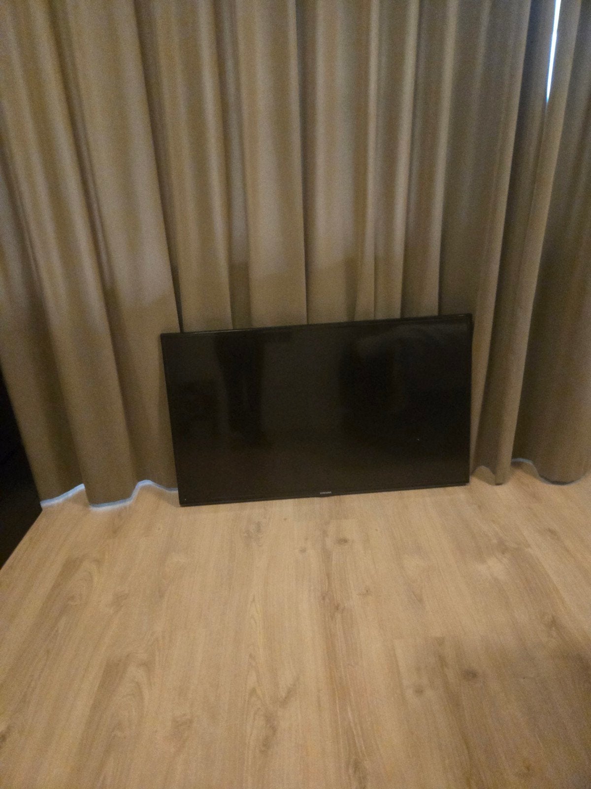 Samsung 46 inch TV - Wegens nieuwe tv, Ophalen of Verzenden, Gebruikt, 100 cm of meer, Samsung