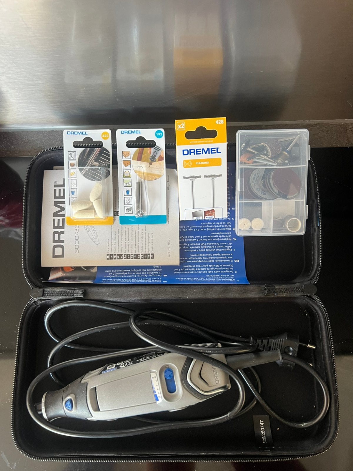 Dremel 3000 + veel accessoires, Ophalen of Verzenden, Zo goed als nieuw