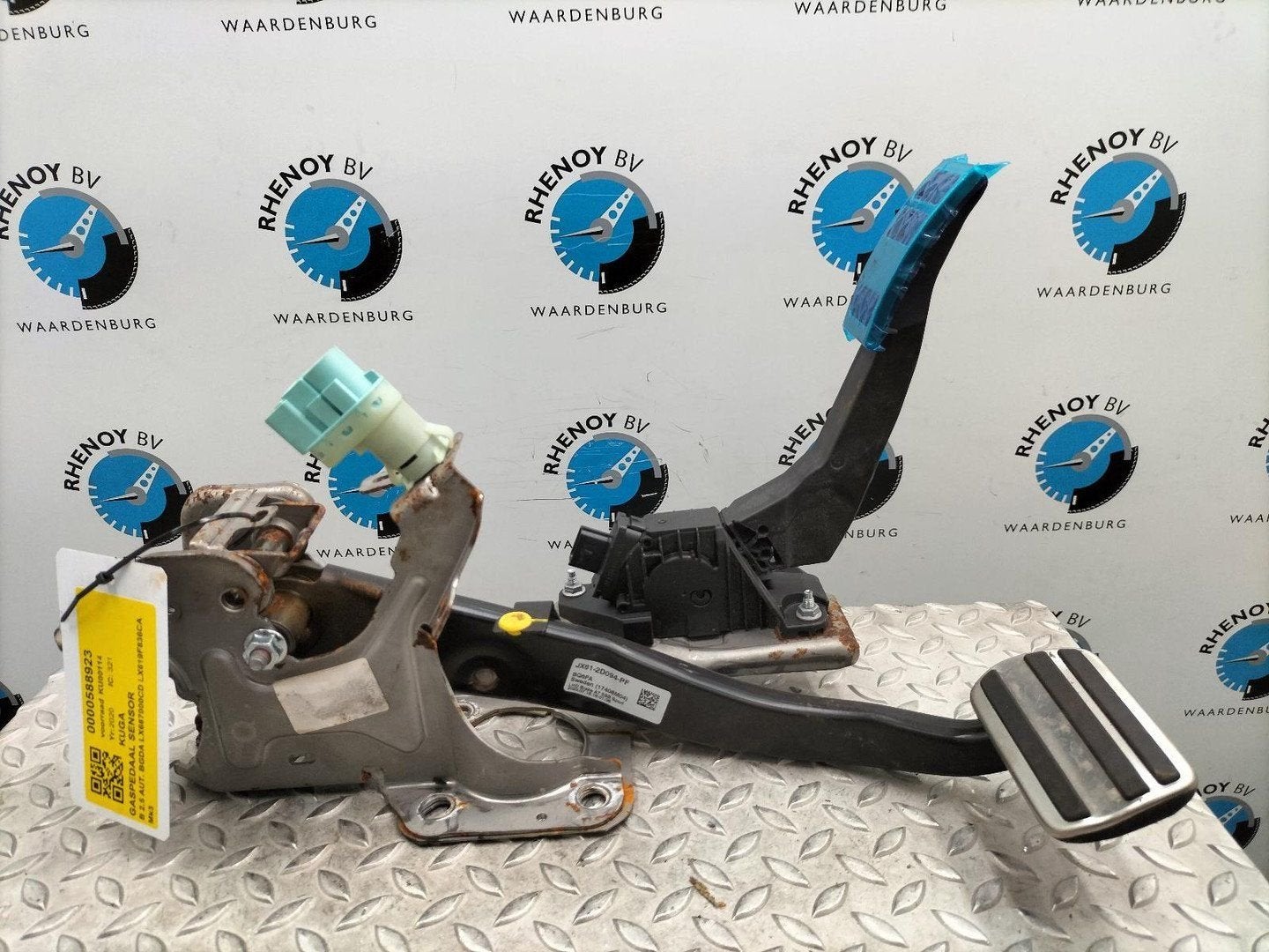 FORD KUGA ST-LINE X PLUG IN HYBRID GASPEDAAL SENSOR 2020, Ophalen of Verzenden, Gebruikt, Stiba lid