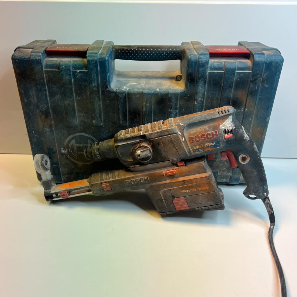 Bosch GBH 2-23 Boorhamer / Klopboormachine | Gebruikt, Bosch, Gebruikt, Support@bosch.com, Robert Bosch GmbH
Robert-Bosch-Platz 1
70839 Gerlingen-Schillerhöhe
Germany