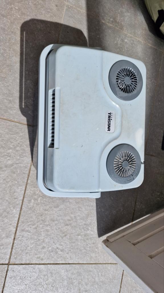 Tristar Koelbox KB-7532 - Elektrisch, 12V/230V, Caravans en Kamperen, Koelboxen, Ophalen, Gebruikt, Koelbox, Elektrisch