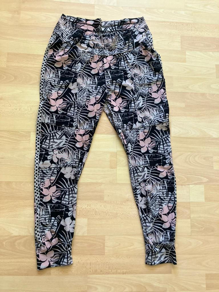 G-Maxx broek van travelstof zwart met printmt XL izgs, Kleding | Dames, Grote Maten, Ophalen of Verzenden, Gedragen, Zwart, Broek of Spijkerbroek