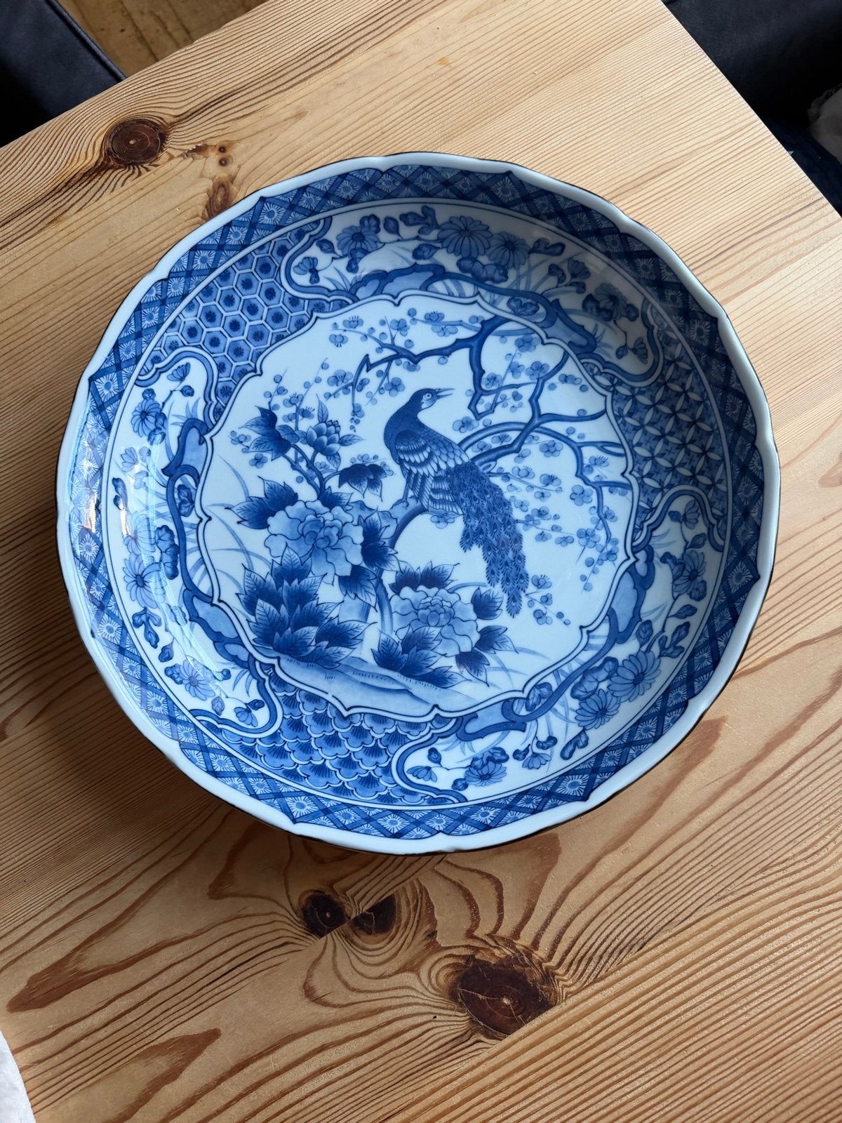 Prachtig Delfts Blauw Wandbord met Pauw en Bloesem, Antiek en Kunst, Ophalen of Verzenden