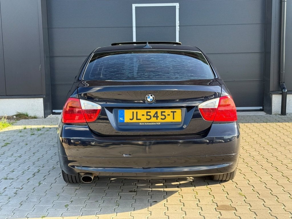 Foto 10 van BMW 3-Serie 2.0 I 318! 2006 Blauw