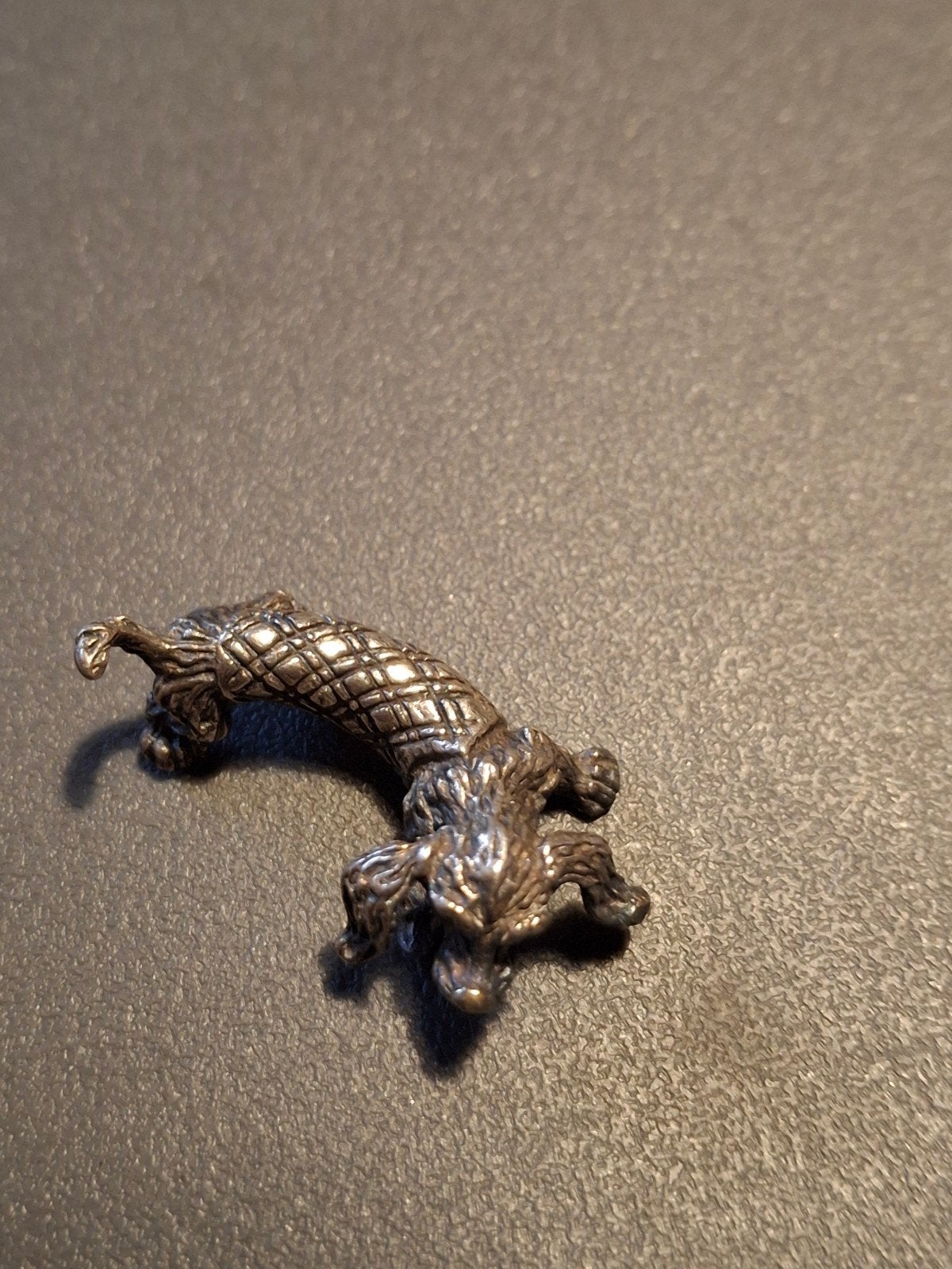 zilveren  miniatuur  hond massief, Ophalen of Verzenden