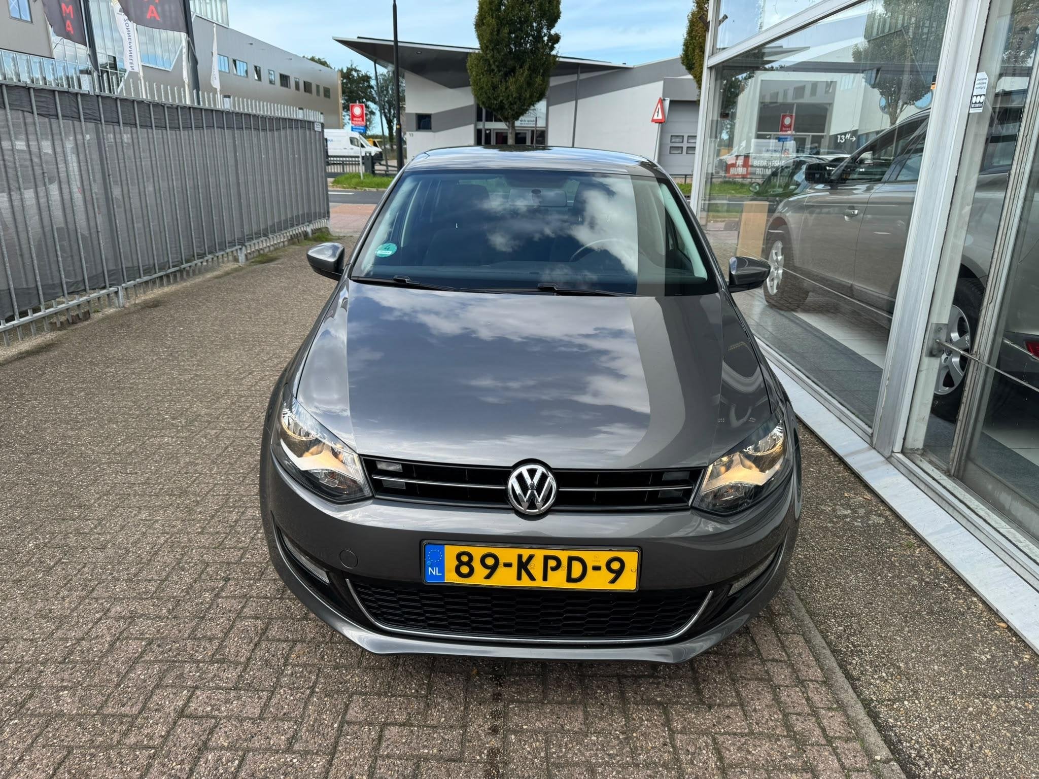 Volkswagen Polo 1.4-16V Highline | 3e eigenaar | Airco | Tre, Voorwielaandrijving, Zwart, 4 cilinders, Origineel Nederlands