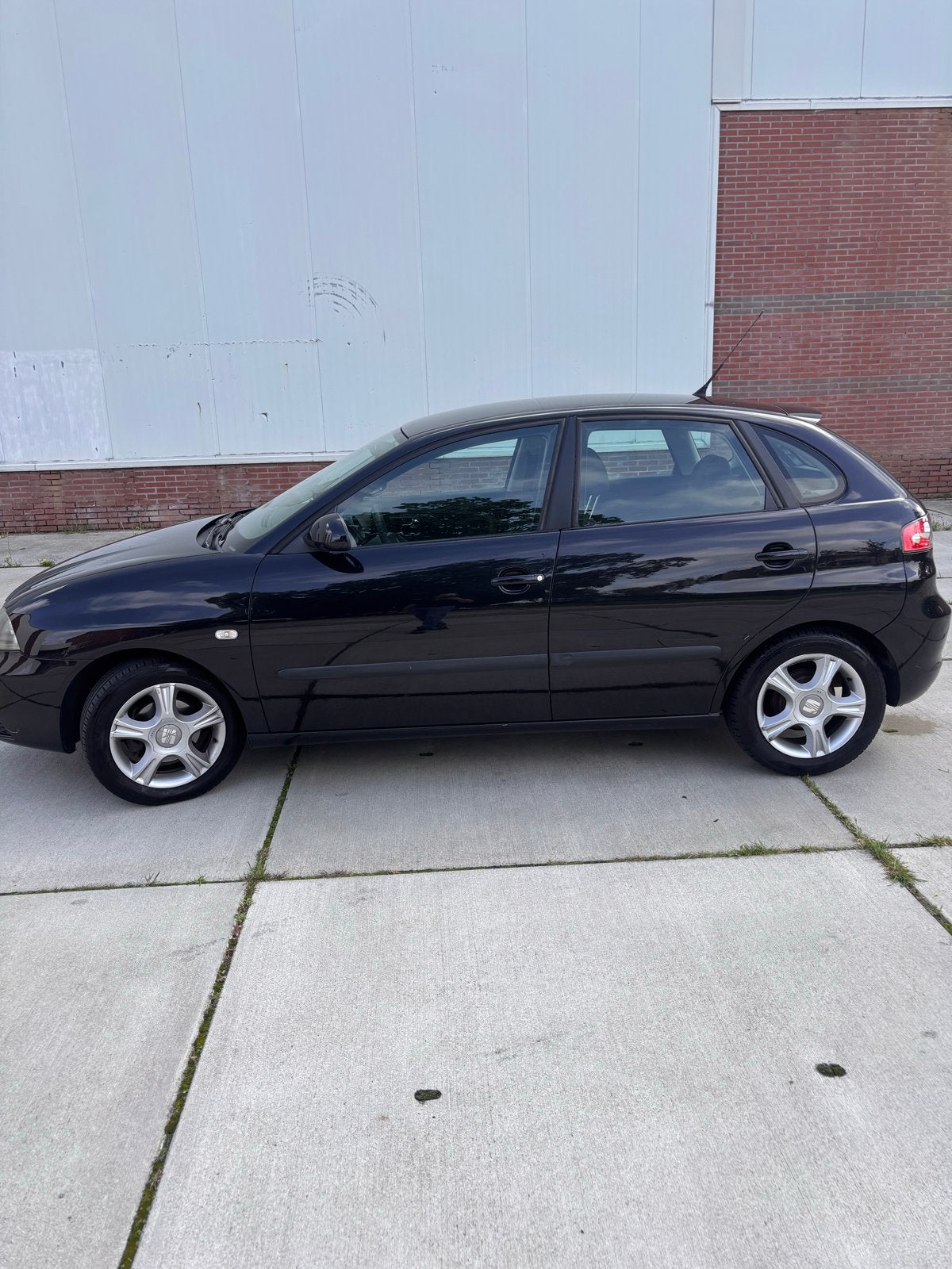 Seat Ibiza 1.4 16V  5DRS 2007 AIRCO CRUISE CONTROL, Voorwielaandrijving, 15 km/l, 40 €/maand, Origineel Nederlands