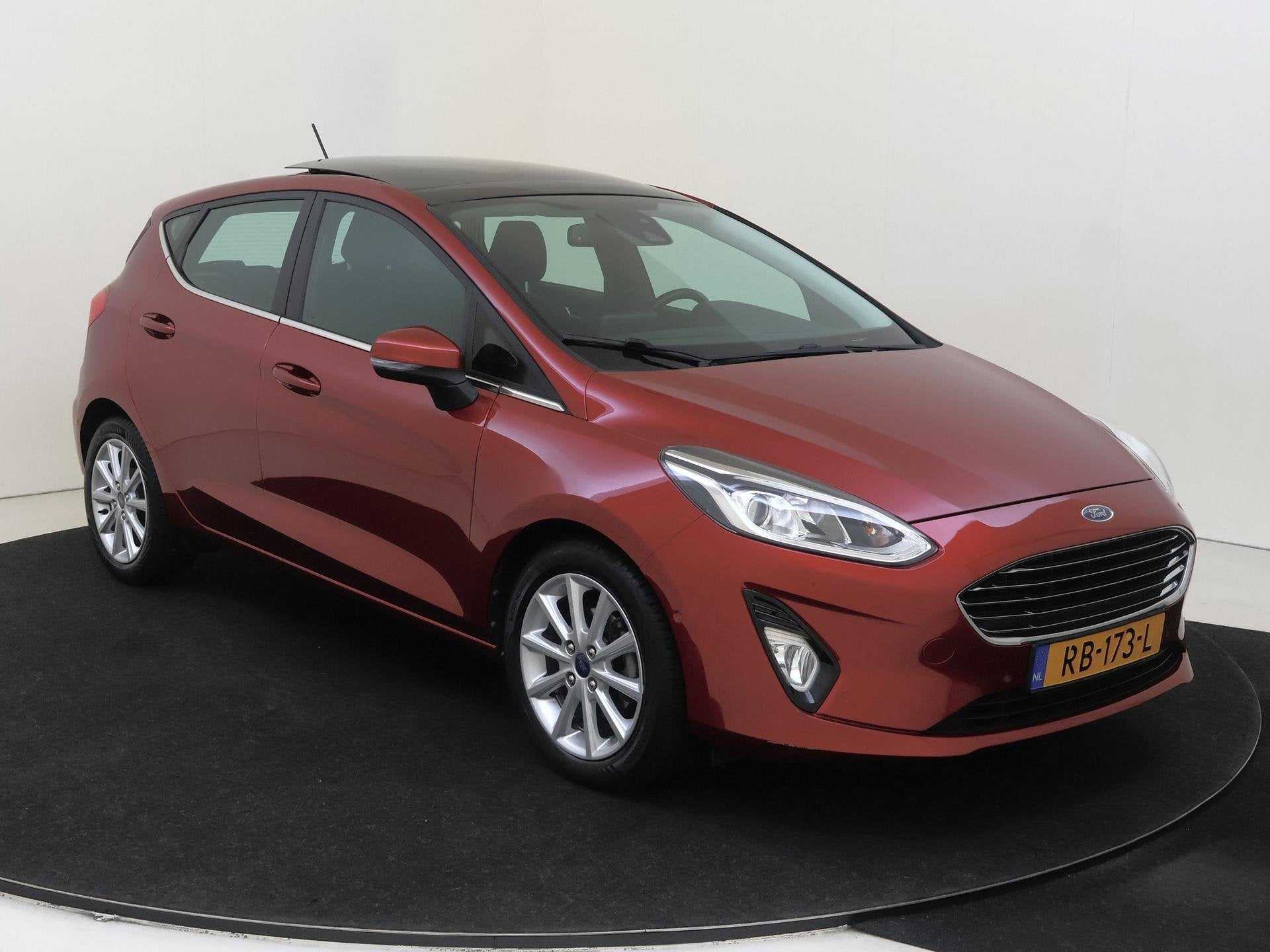 Ford Fiesta 1.0 EcoBoost Titanium | airco automatisch | Appl, Auto's, Euro 6, Origineel Nederlands, Bedrijf, 19 km/l