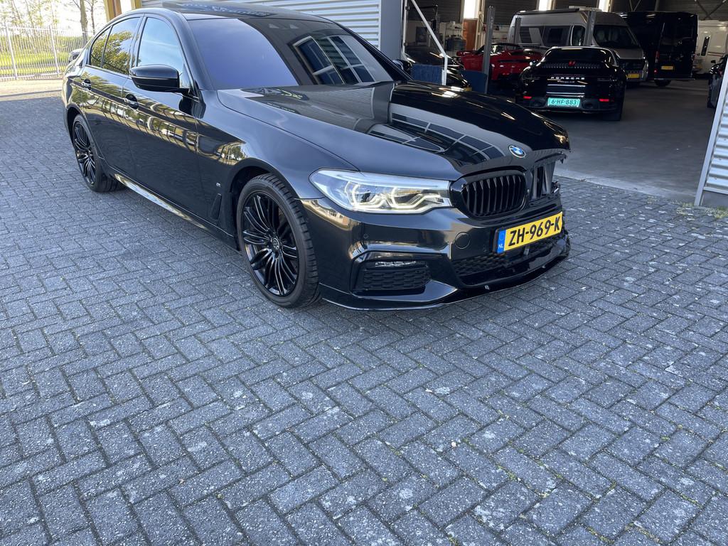 BMW 5 Serie 530e iPerformance High Executive Edition, 1998 cc, Zwart, Hybride Elektrisch/Benzine, Sedan