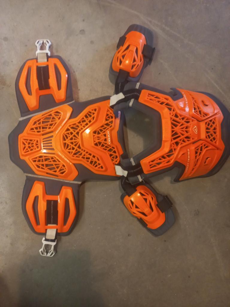 Te koop body protector en laarzen, Ophalen of Verzenden, Tweedehands, Laarzen