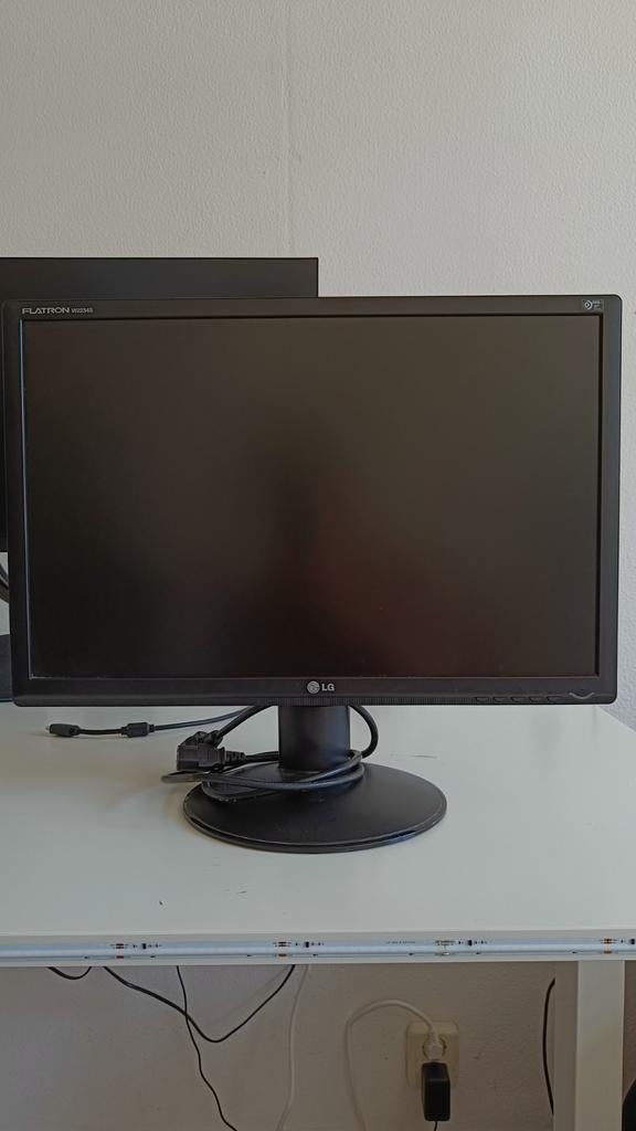 LG Flatron W2234S Monitor (VGA), Ophalen, Gebruikt, IPS, Full HD