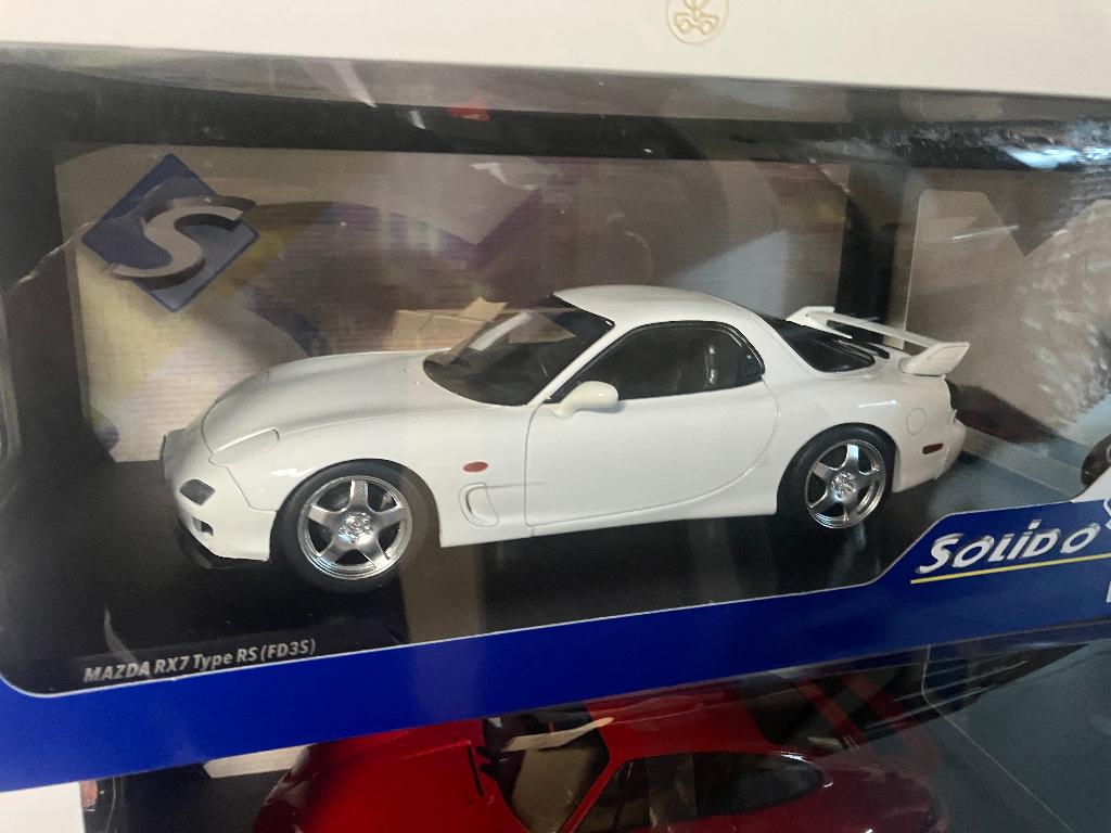 1:18 Soldio mazda RX7, Hobby en Vrije tijd, Modelauto's | 1:18, Solido, Verzenden, Solido, -