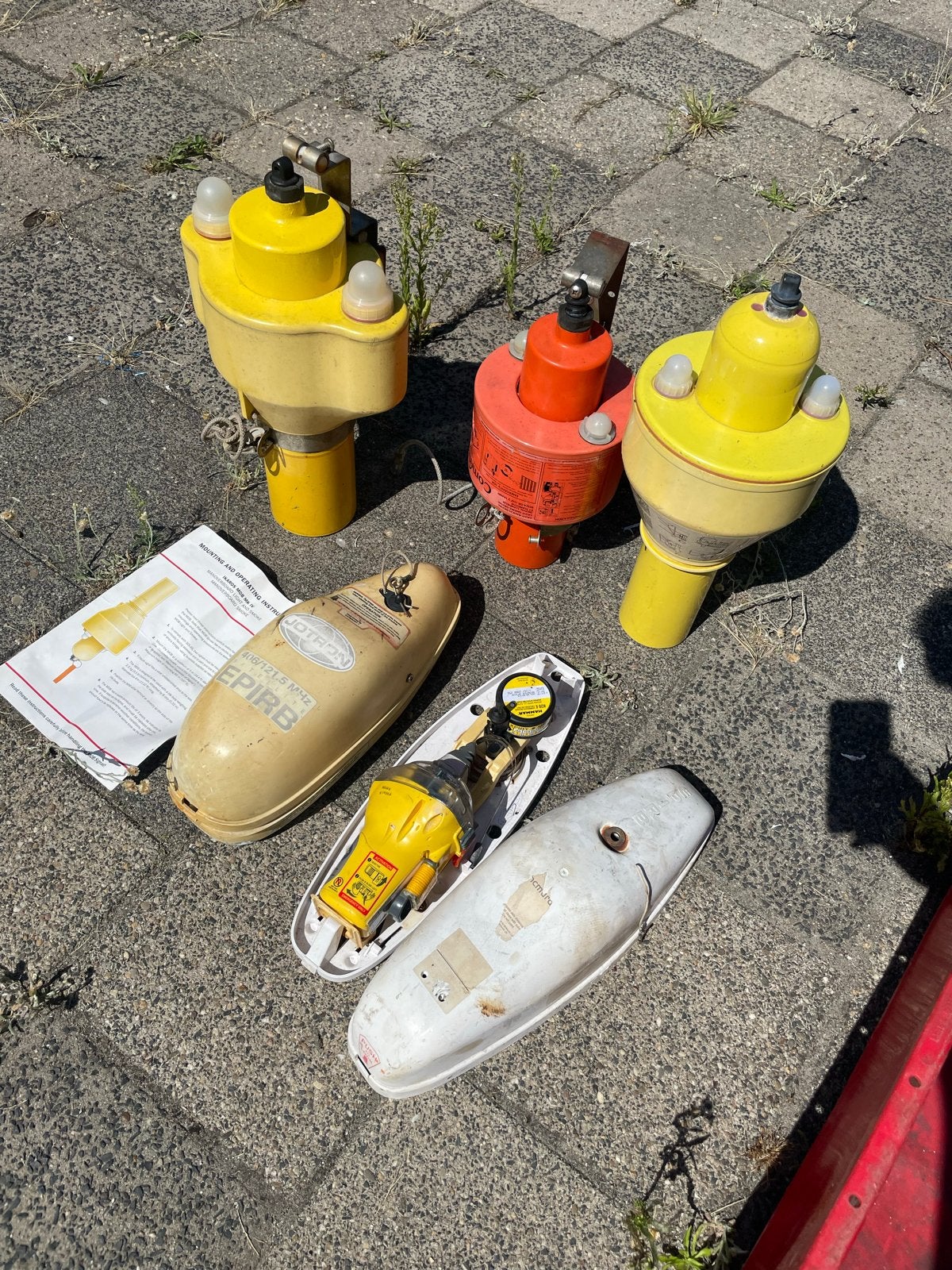 Reddingsmiddelen: reddingsboei, man overboord, EPIRB, Watersport en Boten, Ophalen of Verzenden, Gebruikt