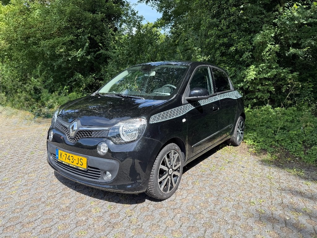 Renault Twingo 0.9TCE 90 Edc6 | AUTOMAAT | STOELVERWARMING |, Auto's, Renault, 898 cc, Lichtsensor, 4 stoelen, Leder en Stof