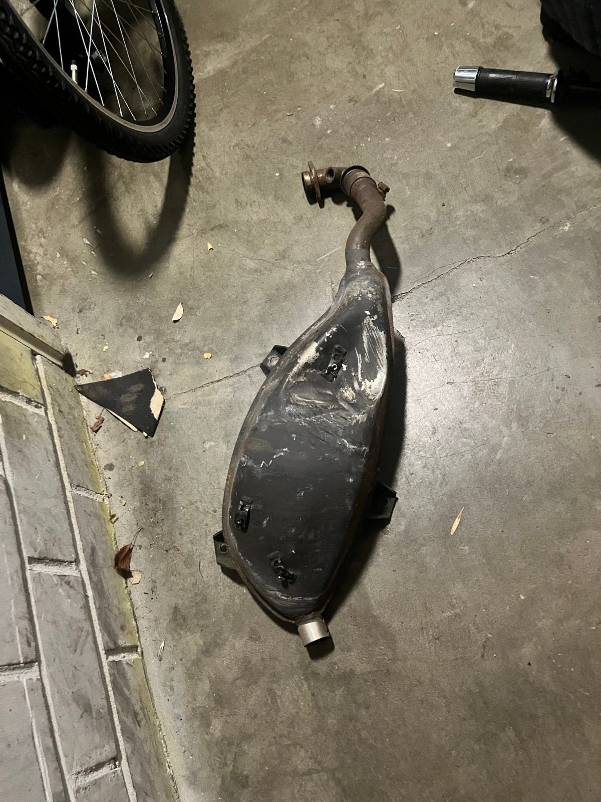 Vespa 300cc uitlaat schade, Ophalen of Verzenden, Vespa