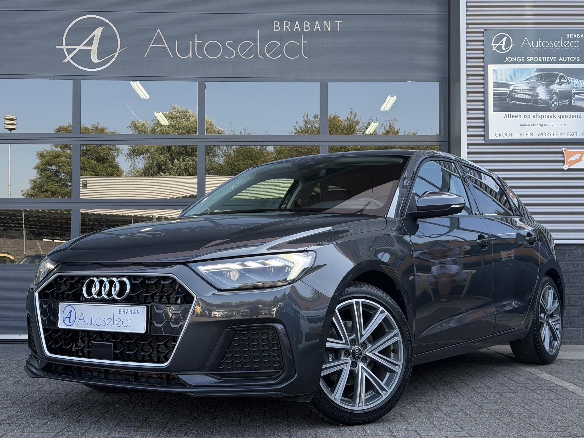 Audi A1 Sportback 30 TFSI Pro Line Navi | LED | 1e eigenaar, Stof, Bedrijf, Hatchback, 5 stoelen