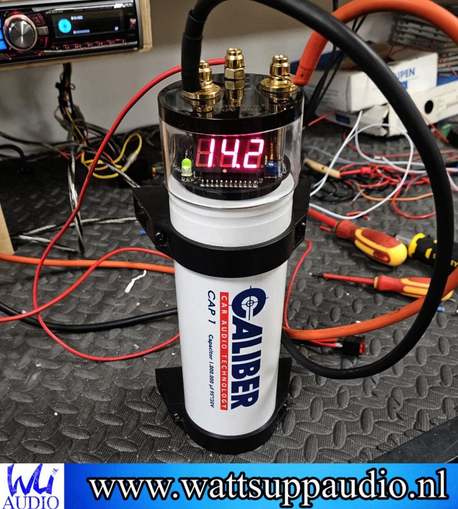 Caliber CAP 1 Condensator / Powercap 1 Farad, Auto diversen, Autospeakers, Gebruikt, ., Ophalen of Verzenden, .
