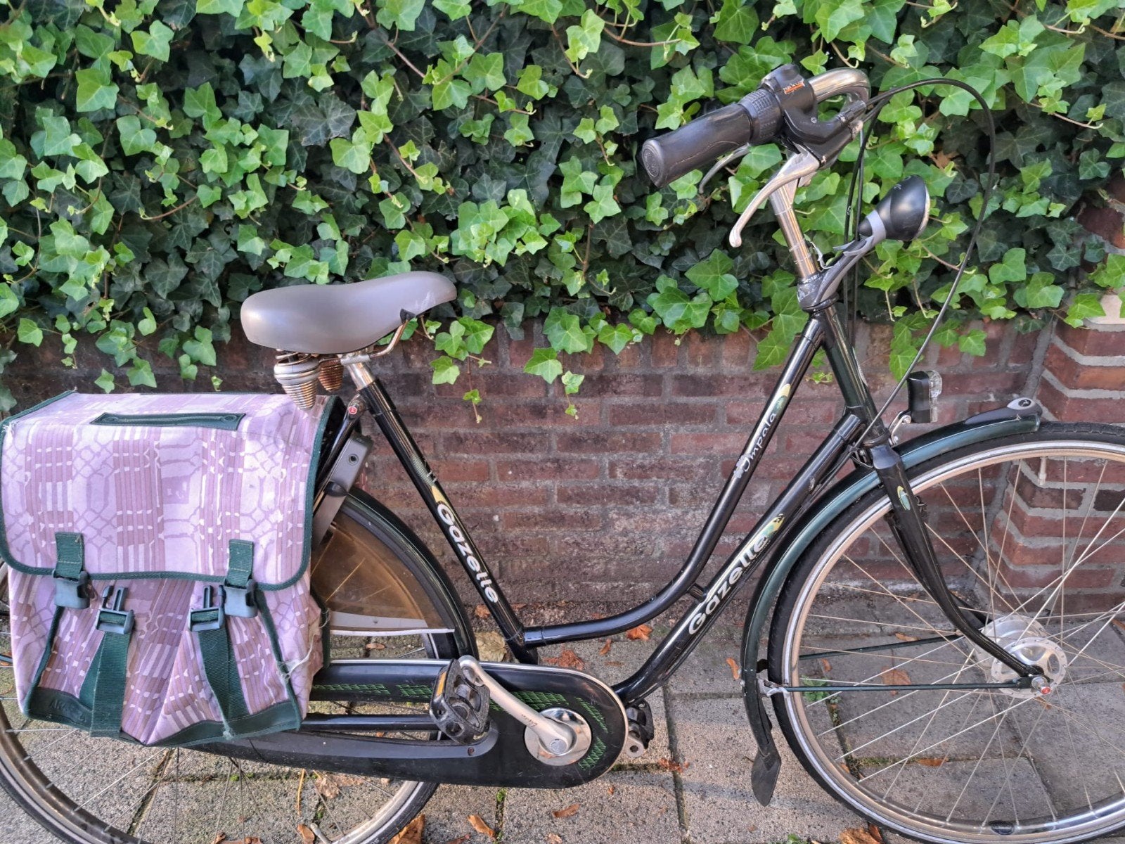 3 X Gazelle Damesfietsen opknappers, Fietsen en Brommers, Ophalen