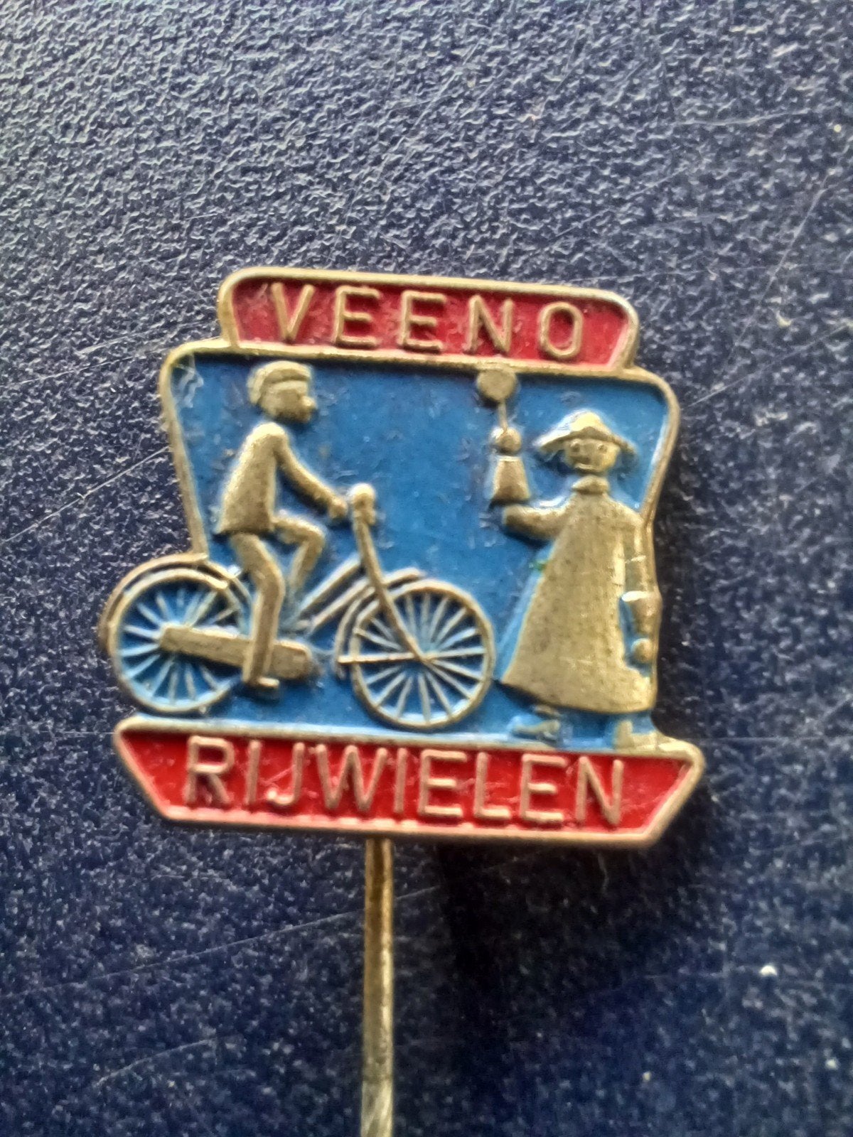 Speldje VEENO Rijwielen, Ophalen of Verzenden, Gebruikt, Overige onderwerpen, Speldje of Pin