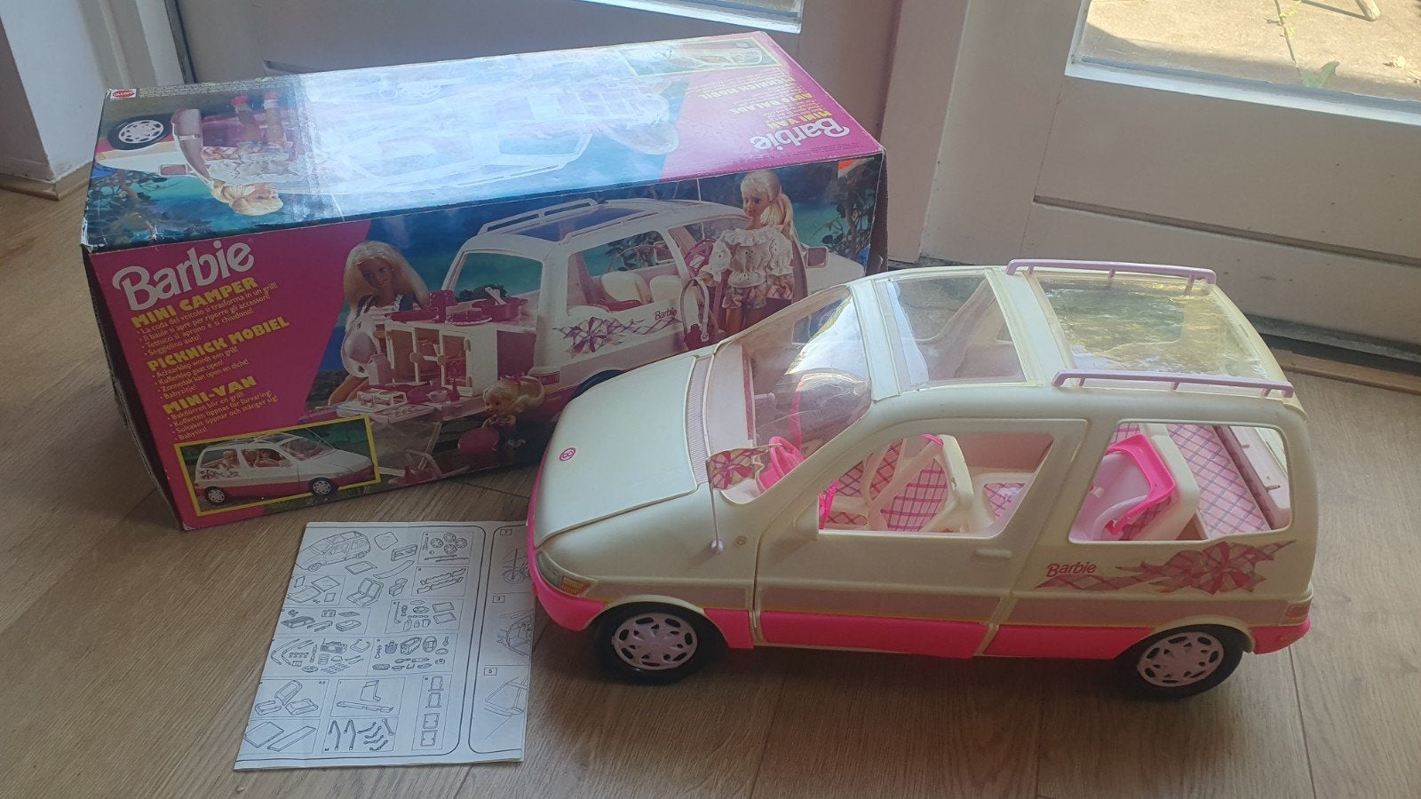 Barbie Picnic Caravan, 1995 (model 13185), incl accessoires, Ophalen of Verzenden, Gebruikt, Jongen of Meisje