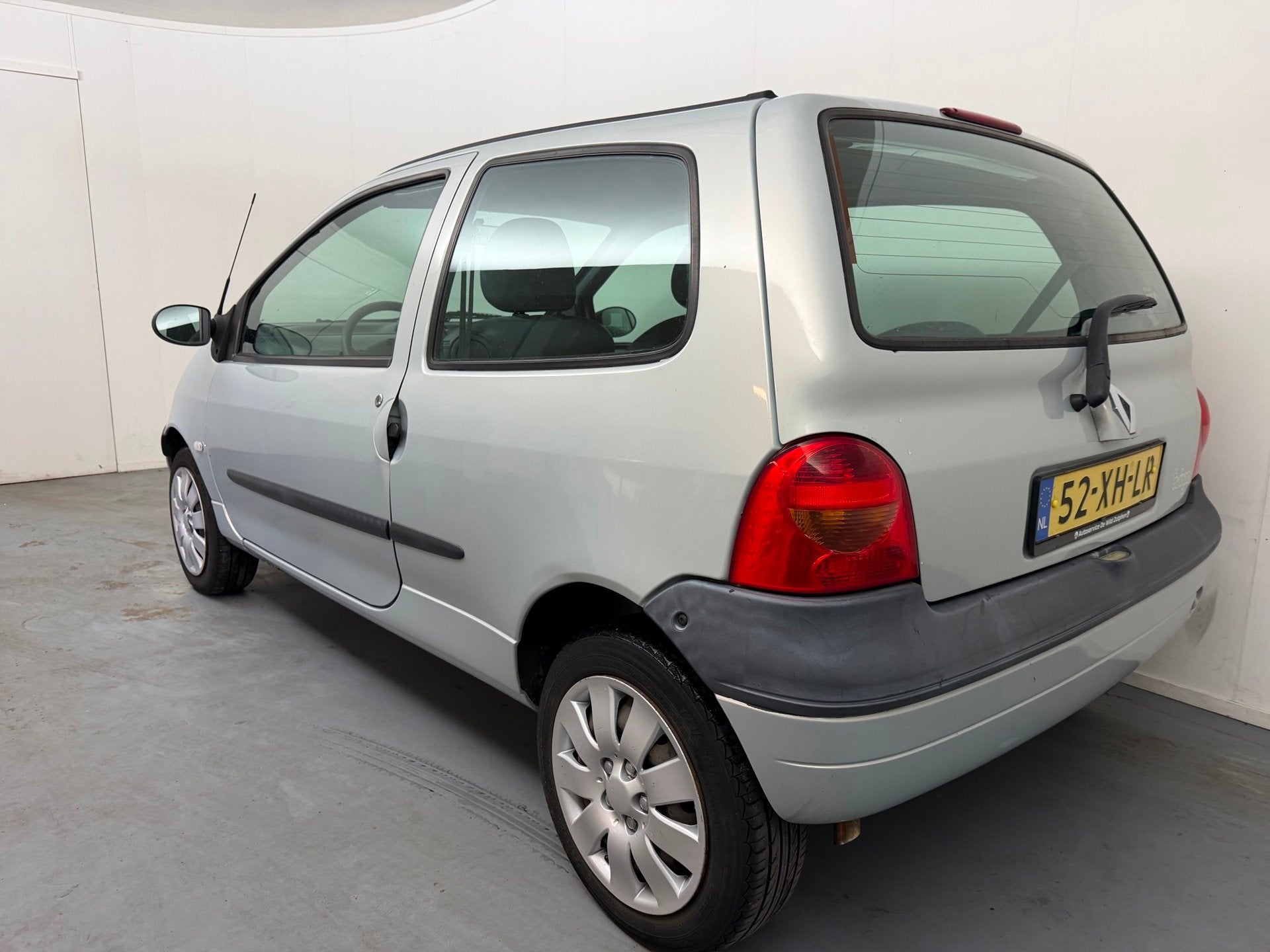 Renault Twingo 1.2 Emotion # Airco # 112 dkm # Nap # Apk, Voorwielaandrijving, Twingo, 4 cilinders, 4 stoelen