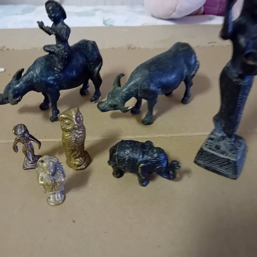 OUDE METALEN BEELDJES, Verzenden