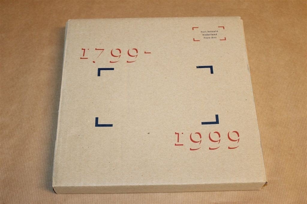 200 Jaar PTT Post — Uniek Jubileumitem in Verzenddoos, Ophalen of Verzenden, Gelezen