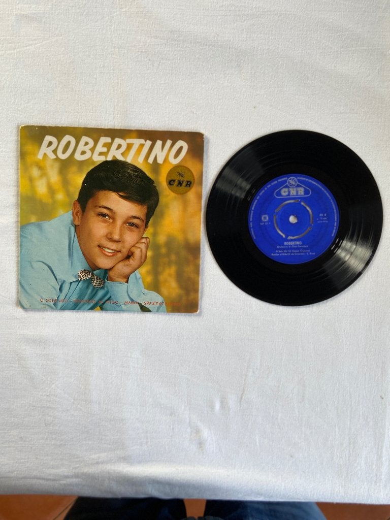 Robertino - o sole mio, Ophalen of Verzenden, Zo goed als nieuw, Overige genres