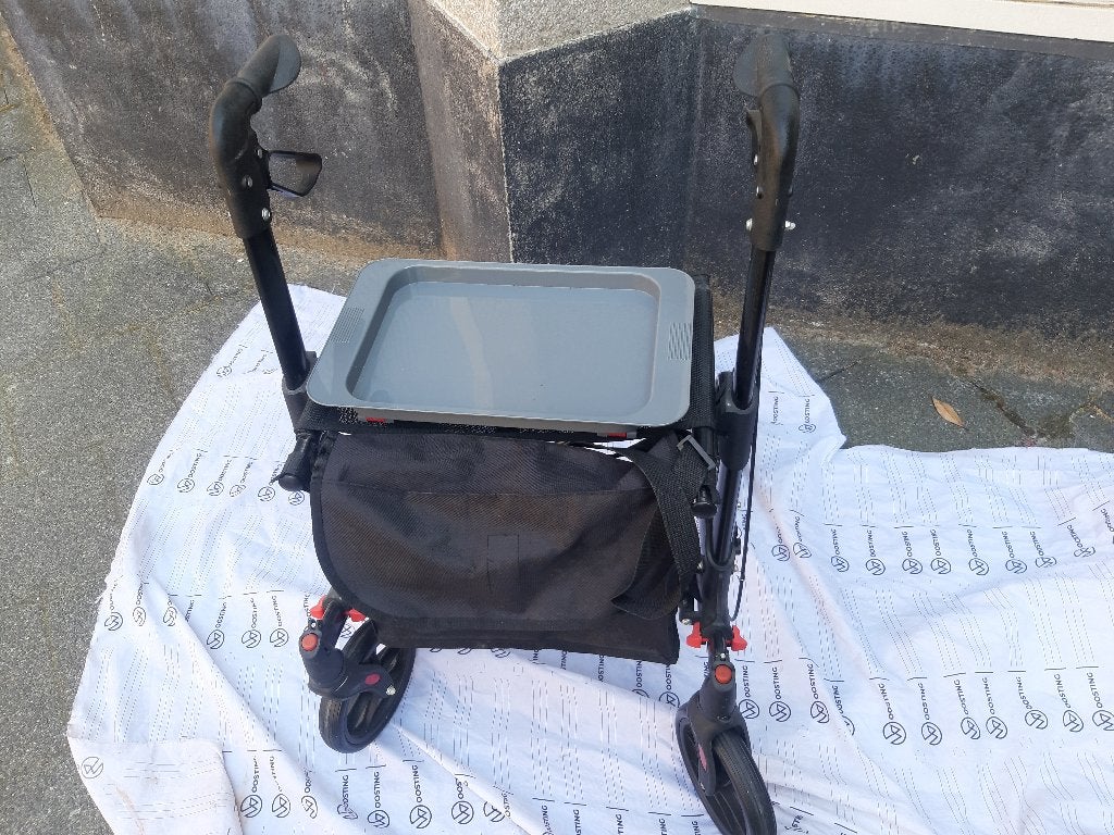 MultiMotion Lichtgewicht Rollator is dubbel opvouwbaar, Diversen, Rollators, Ophalen, Opvouwbaar, Zo goed als nieuw
