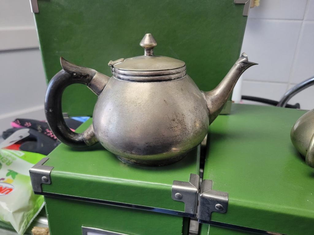 Antieke tinnen theepot, suikerpot en melkkan set, Antiek en Kunst, Antiek | Servies compleet, Ophalen of Verzenden