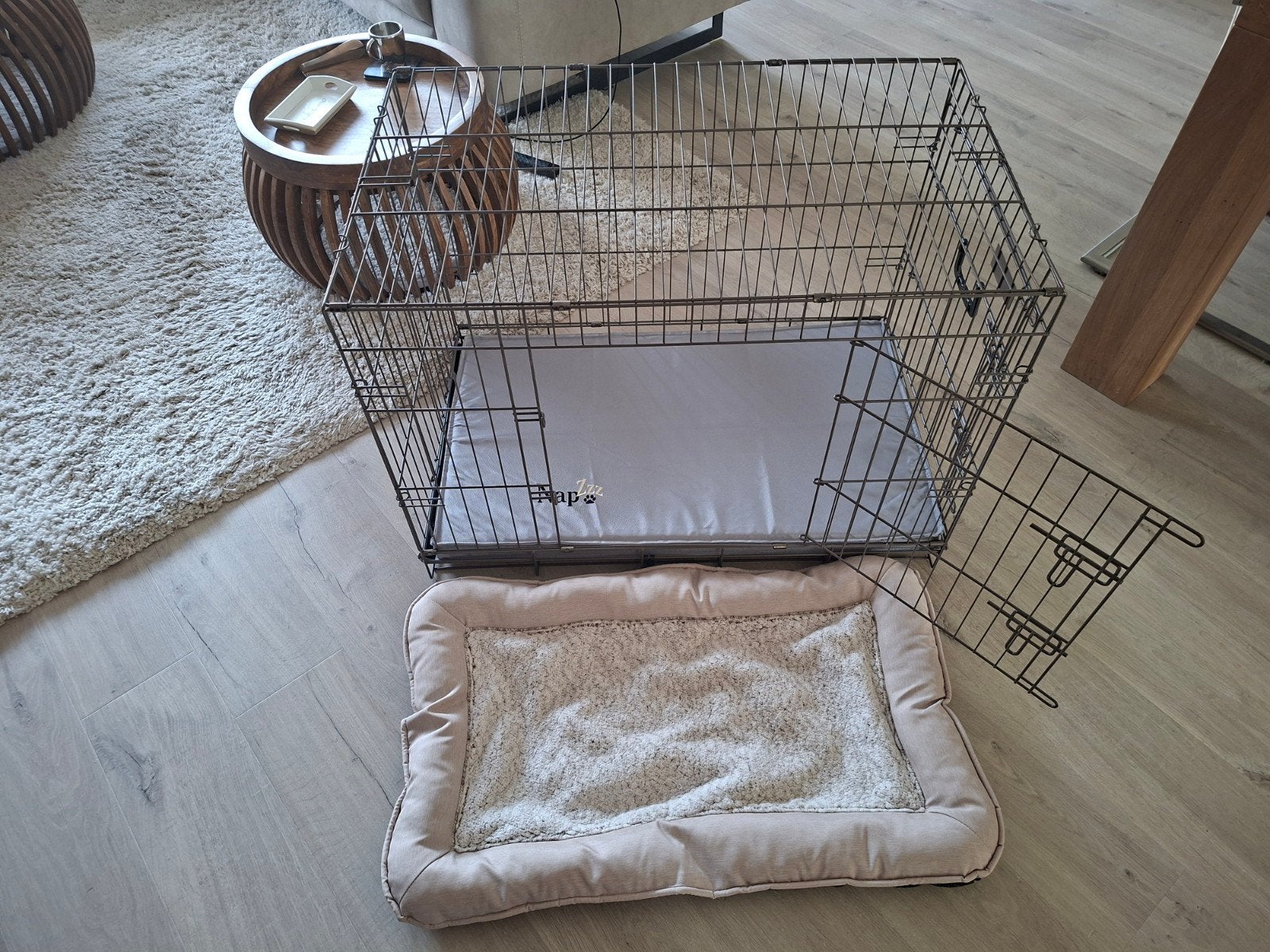 te koop zgan honden bench 92 x 58 x 64, Ophalen