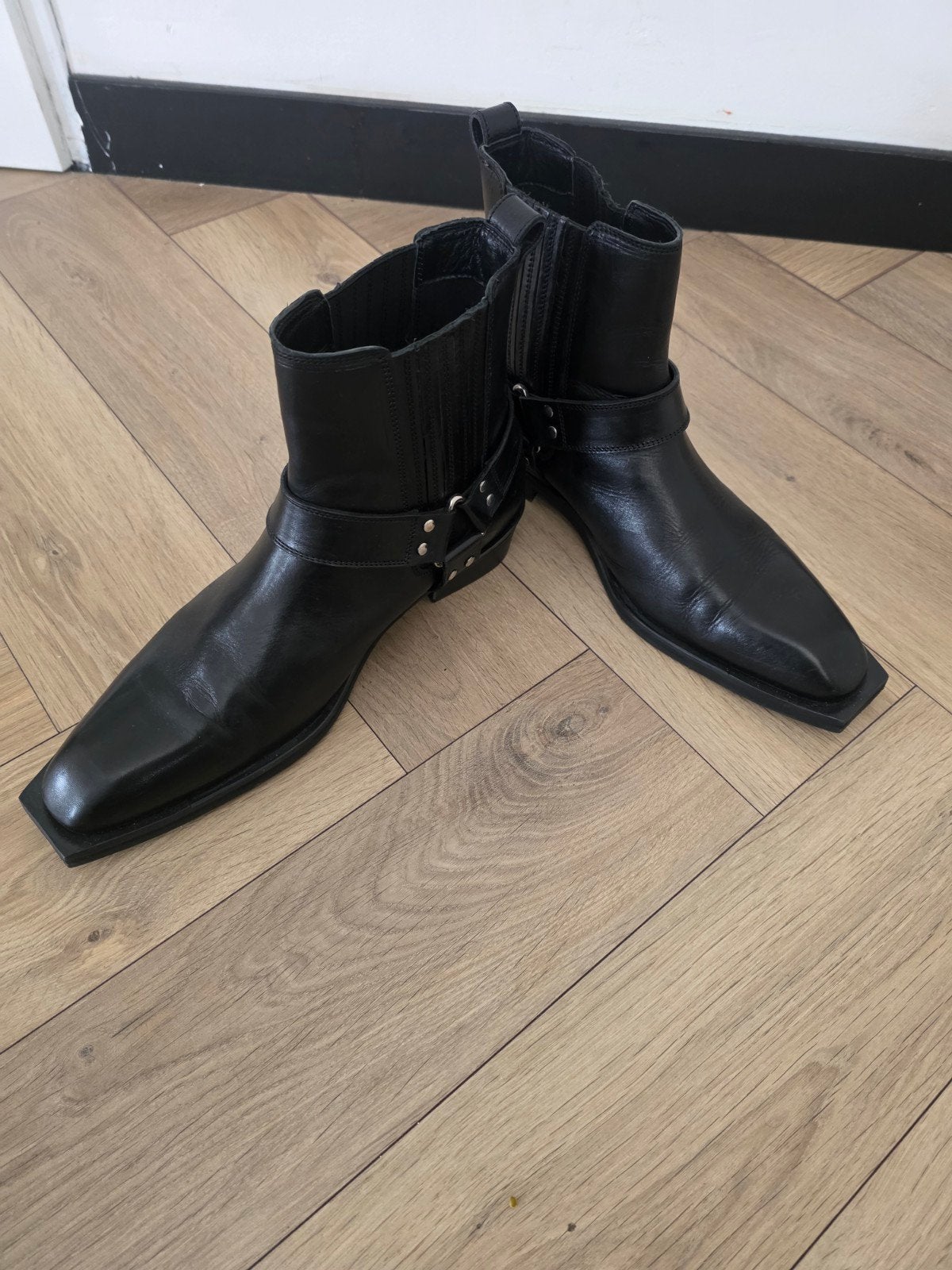 Stoere Heren Laarzen Maat 44 - Zo goed als nieuw, Ophalen of Verzenden, Zo goed als nieuw, Zwart, Boots