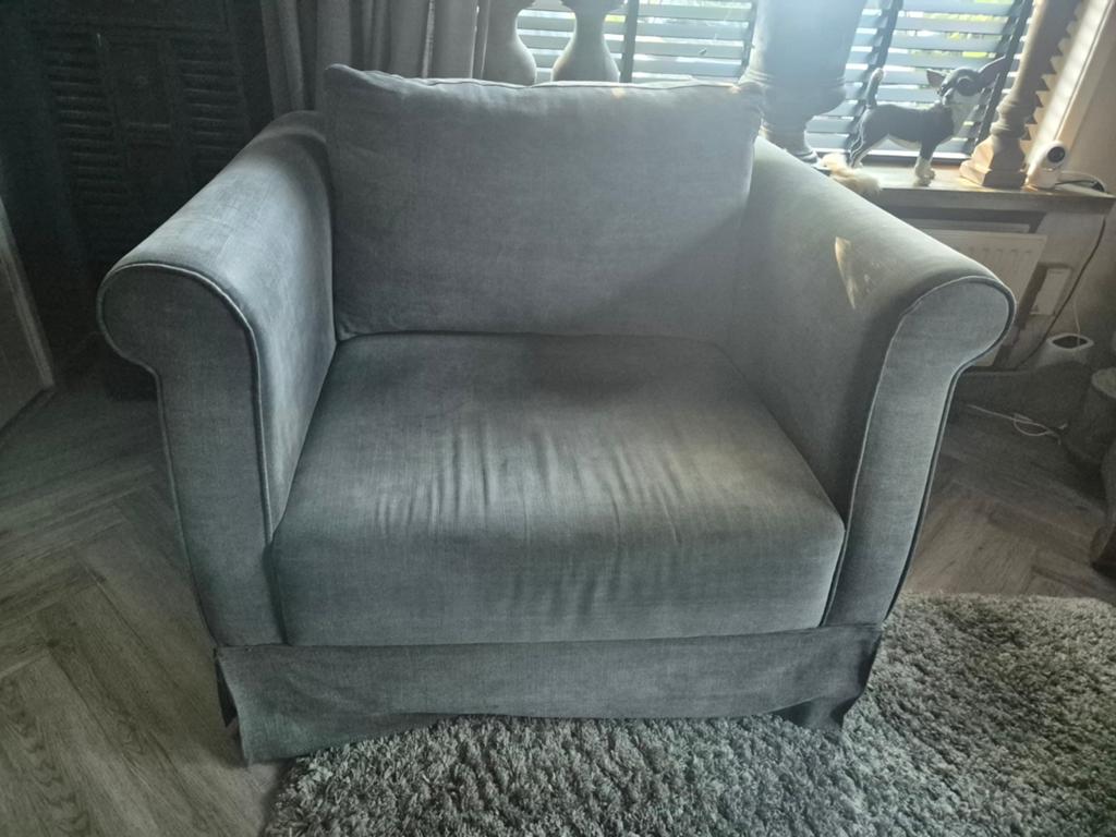 Hoffz fauteuil gaat weg vanwege interieur verandering, Huis en Inrichting, Ophalen, 75 tot 100 cm, Eenpersoons, Minder dan 150 cm