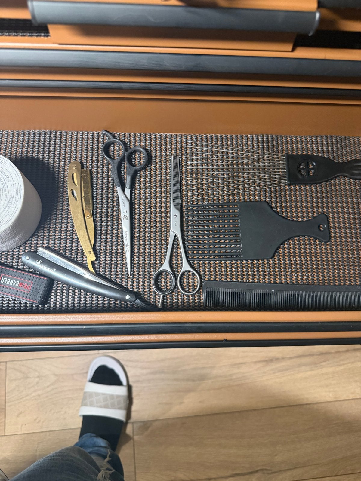Kappersbenodigdheden set - Schaar, kammen, scheermes, Ophalen, Gebruikt, Overige typen