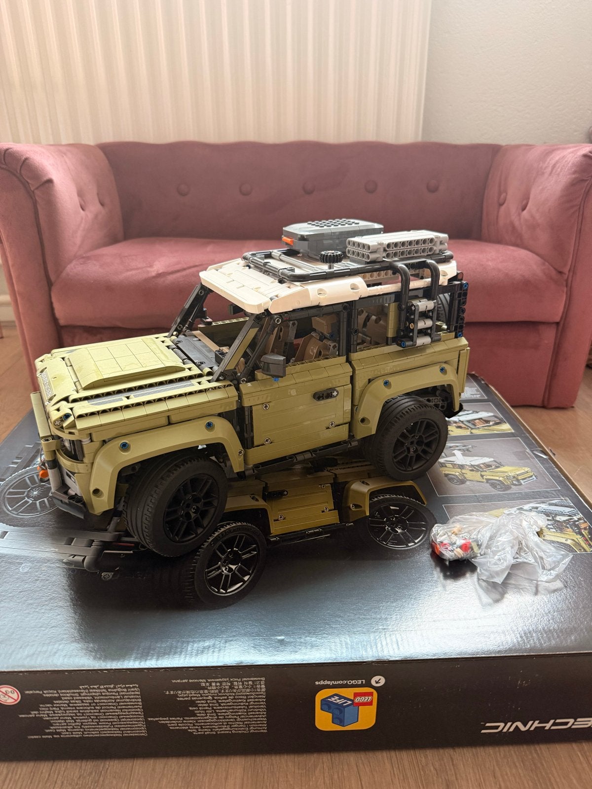 Lego Technic Land Rover Defender 42110, Ophalen of Verzenden, Zo goed als nieuw, Overige merken