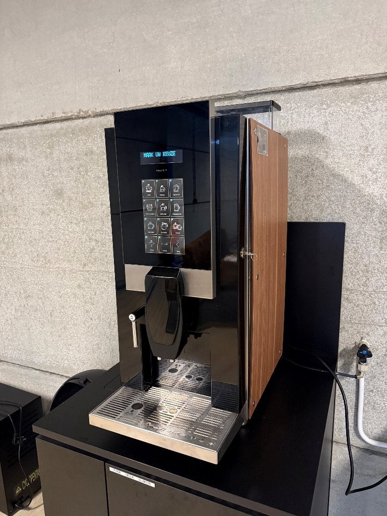 Aequator Sao Paulo | Professionele koffiemachine + onderhoud, Ophalen, Gebruikt, 10 kopjes of meer, Koffiemachine
