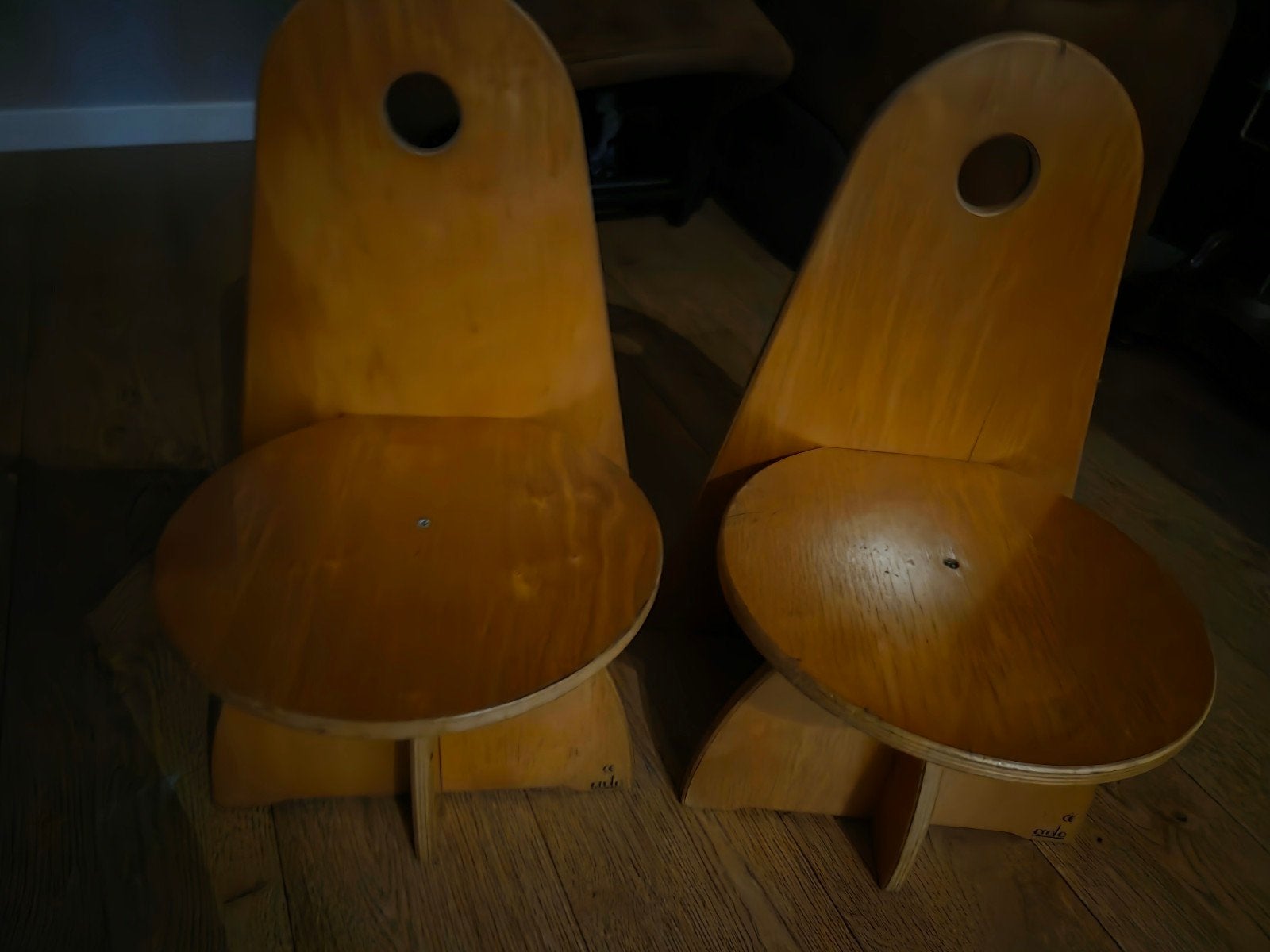 Set van 2 vintage houten kinderstoelen, Antiek en Kunst, Ophalen