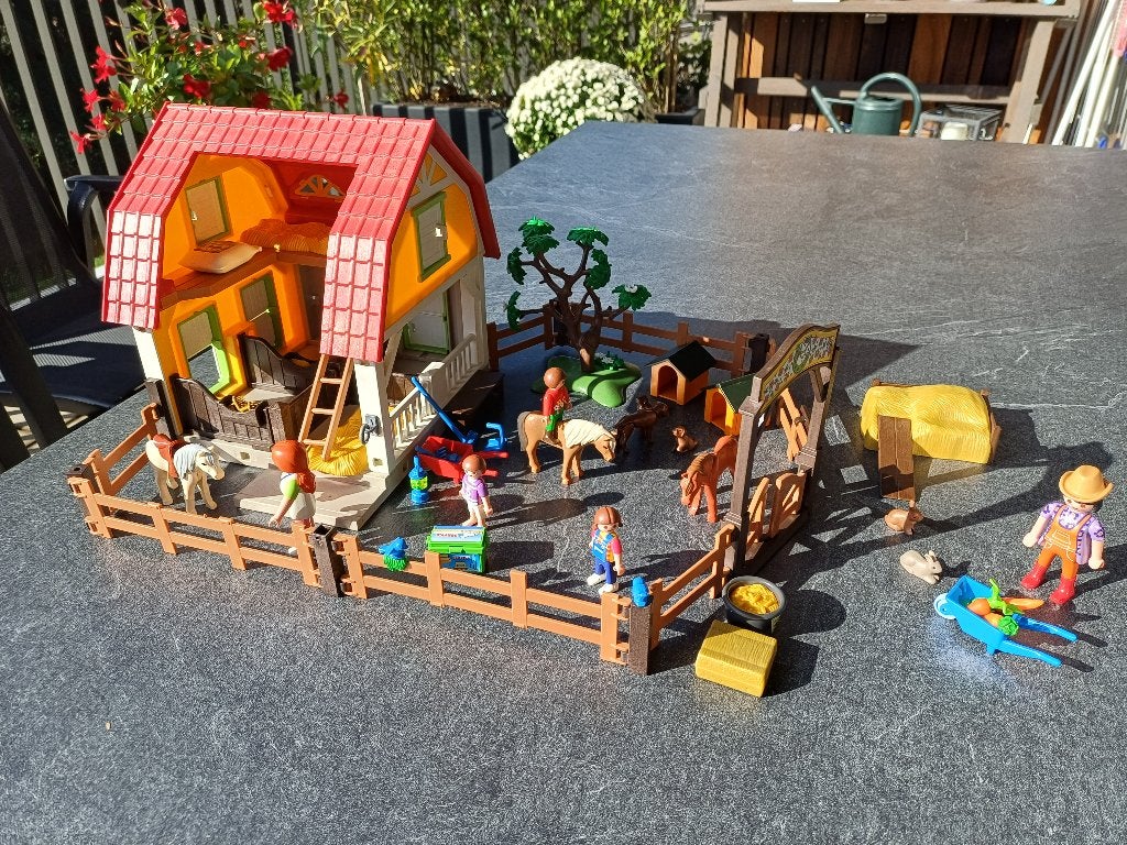 Te koop paardenstal, Ophalen, Gebruikt, Complete set, Gebouw