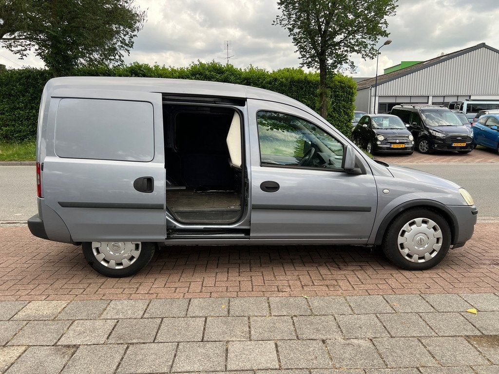 Opel Combo 1.7 CDTi Base *AIRCO, Voorwielaandrijving, Gebruikt, 4 cilinders, 1686 cc