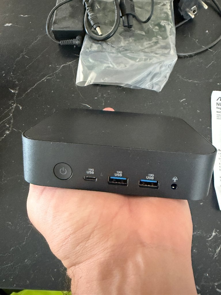 ASUS NUC 14 Essential (N150) + 16GB DDR5 + 500GB SSD – ZGAN!, Asus, Zo goed als nieuw, SSD, 3 tot 4 Ghz