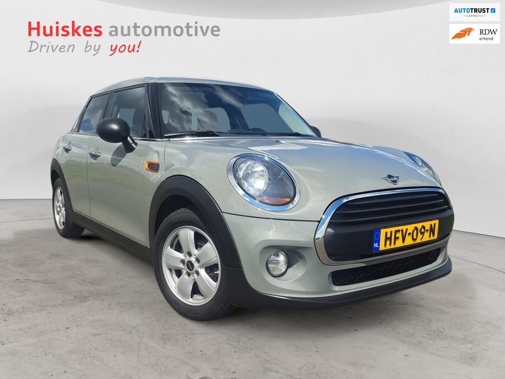 Mini Mini 1.5 One Salt 5-deurs/Airco/PDC/Dealer onderhouden, Auto's, Mini, Stof, Gebruikt, 102 pk, Bedrijf