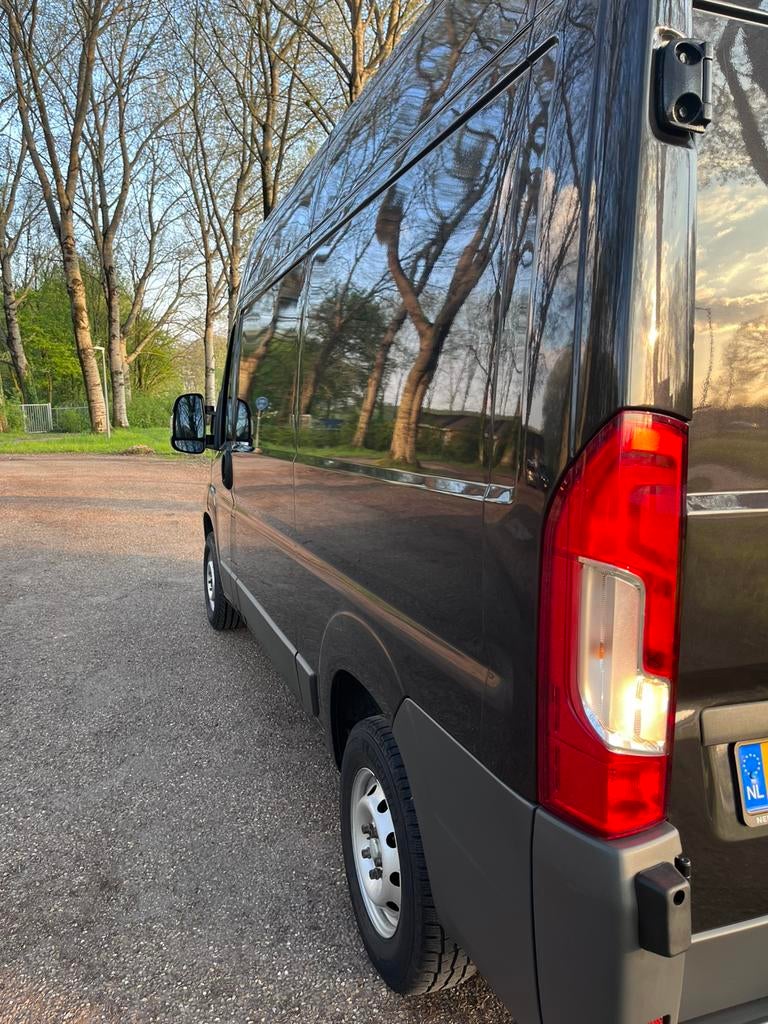 Peugeot Boxer GB 330 L2h2 HDI 130PK 2016 incl. BTW, Auto's, Bestelauto's, 4 cilinders, Zwart, 1900 kg, Te koop