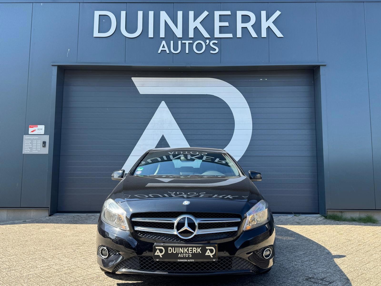 Mercedes-Benz A-klasse 200 Ambition | Automaat | Airco | Cru, Auto's, Dealer onderhouden, Gebruikt, Zwart, 1595 cc