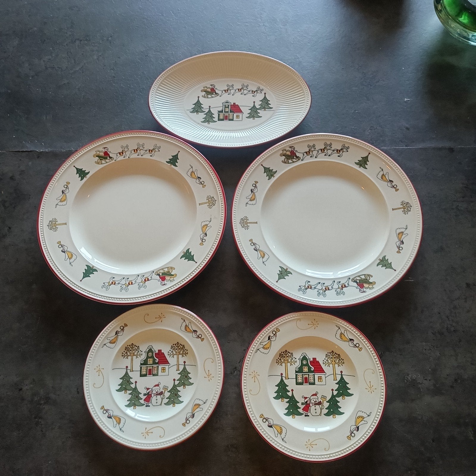 Wedgwood Windsor Christmas 5-delige set –puntgaaf –als nieuw, Ophalen of Verzenden
