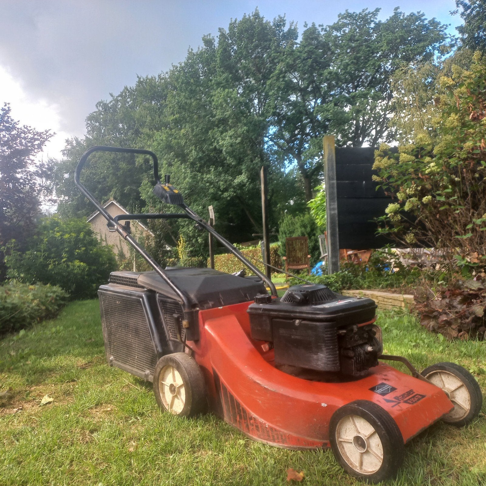 mooie goedwerkende grasmaaier raser R 504 TR, Ophalen, Cirkelmaaier, Gebruikt, Opvangbak